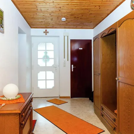 Welcoming Apartment In Betzenrod Near Lake شقة